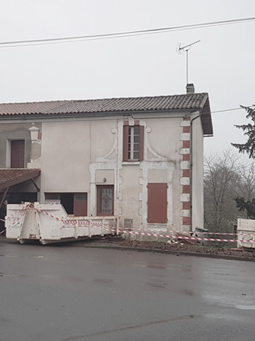 Restructuration d'une maison à Saint Michel (16)